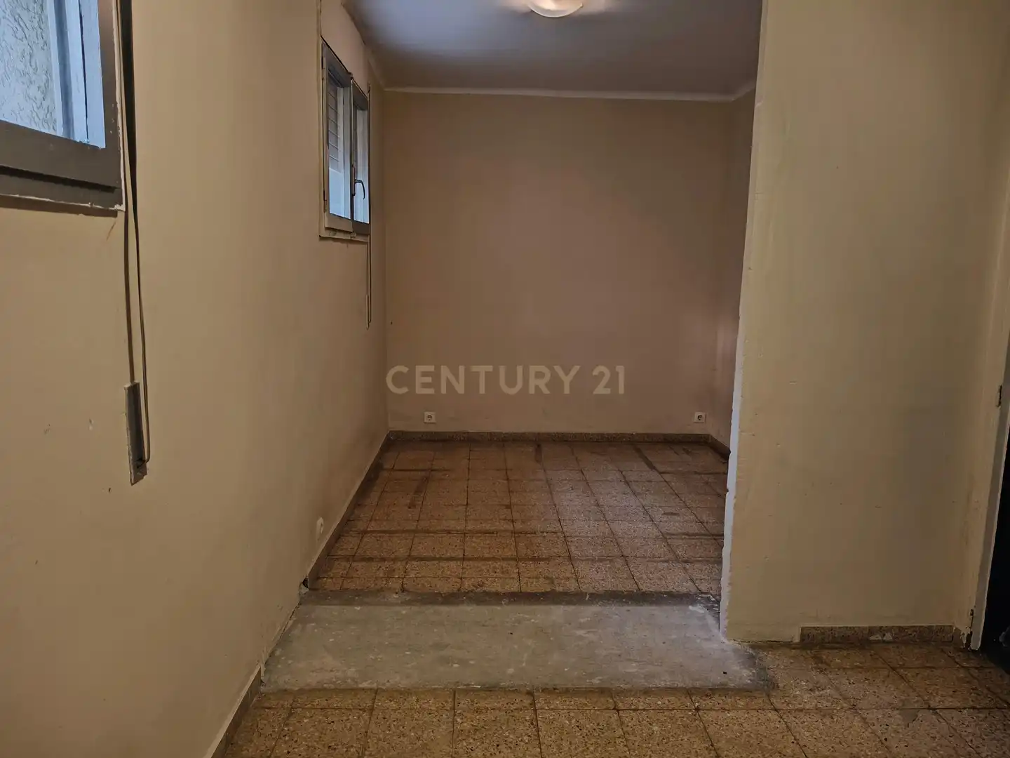 Flat for sale in Ripollet
