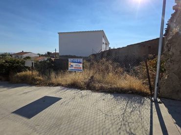 Terreny residencial en venda a Casas de Millán