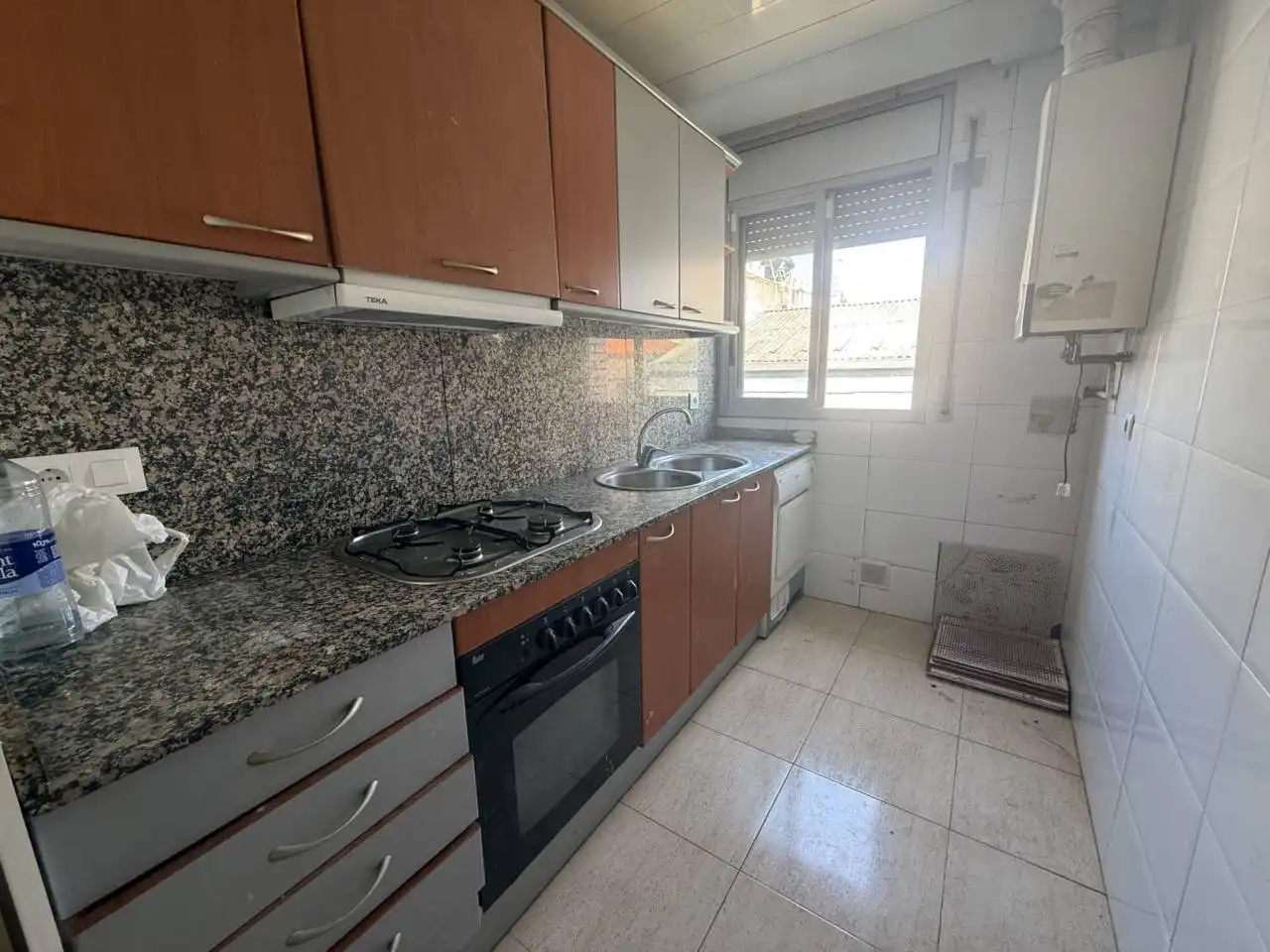Cuina de Pis en venda en Sabadell amb Calefacció, Parquet i Alarma