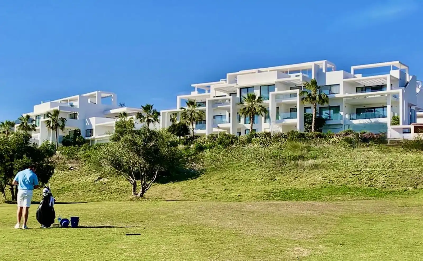 Pis amb piscina en venda a Lugar Urbanizacion Capanes del Golf 1S