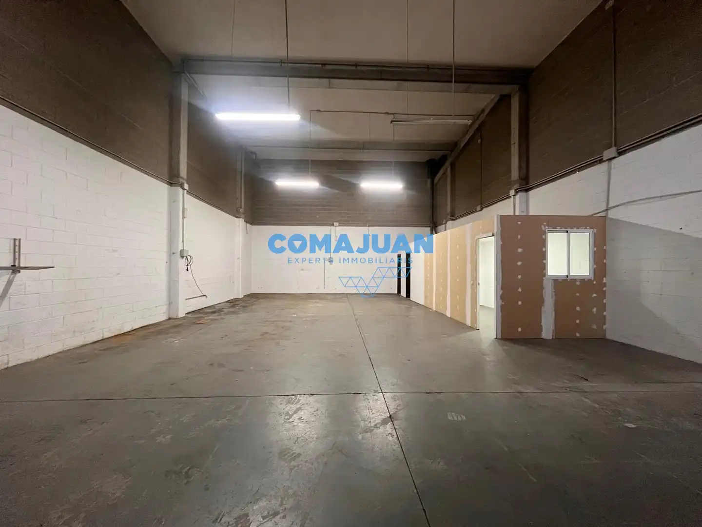 Nave industrial de alquiler en Mataró