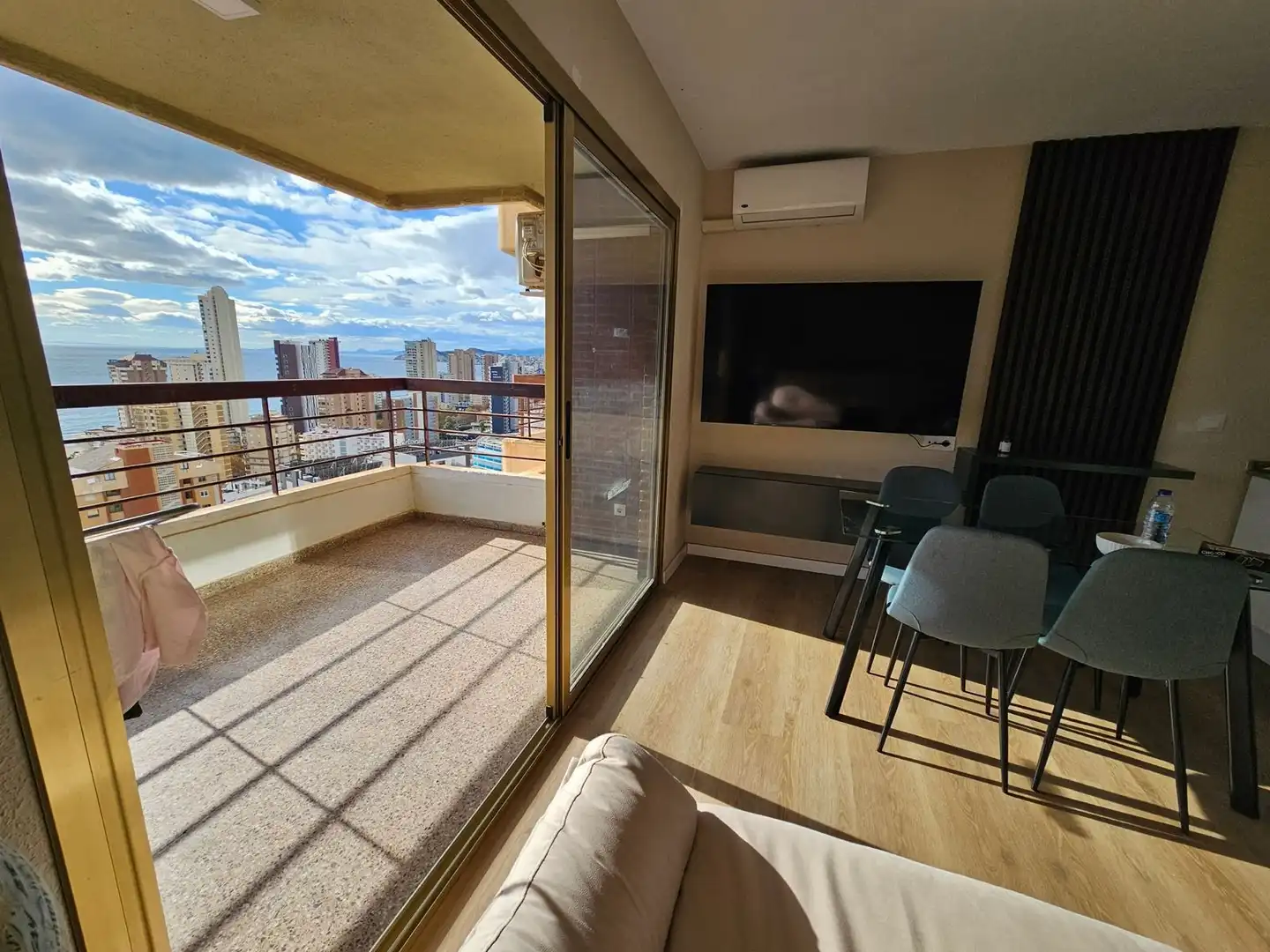 Terrasse von Wohnung zur Miete in Benidorm mit Klimaanlage, Heizung und Terrasse