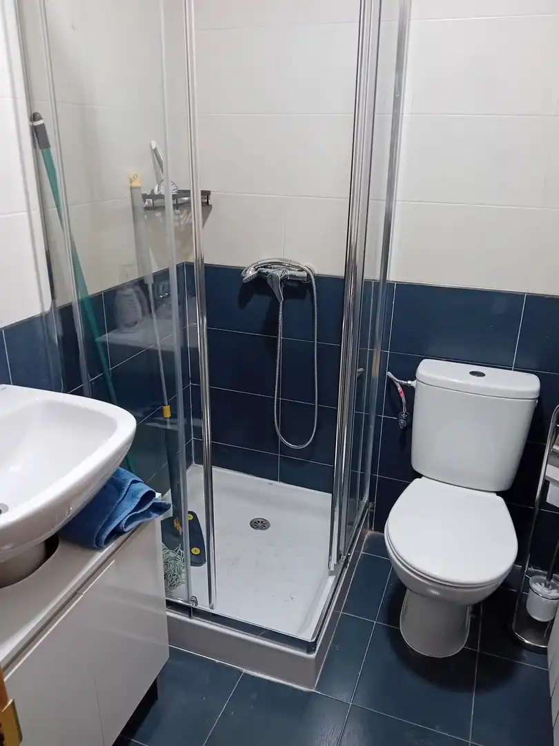 Bathroom of Flat for sale in Pozuelo de Calatrava  with Air Conditioner, Heating and Furnished
