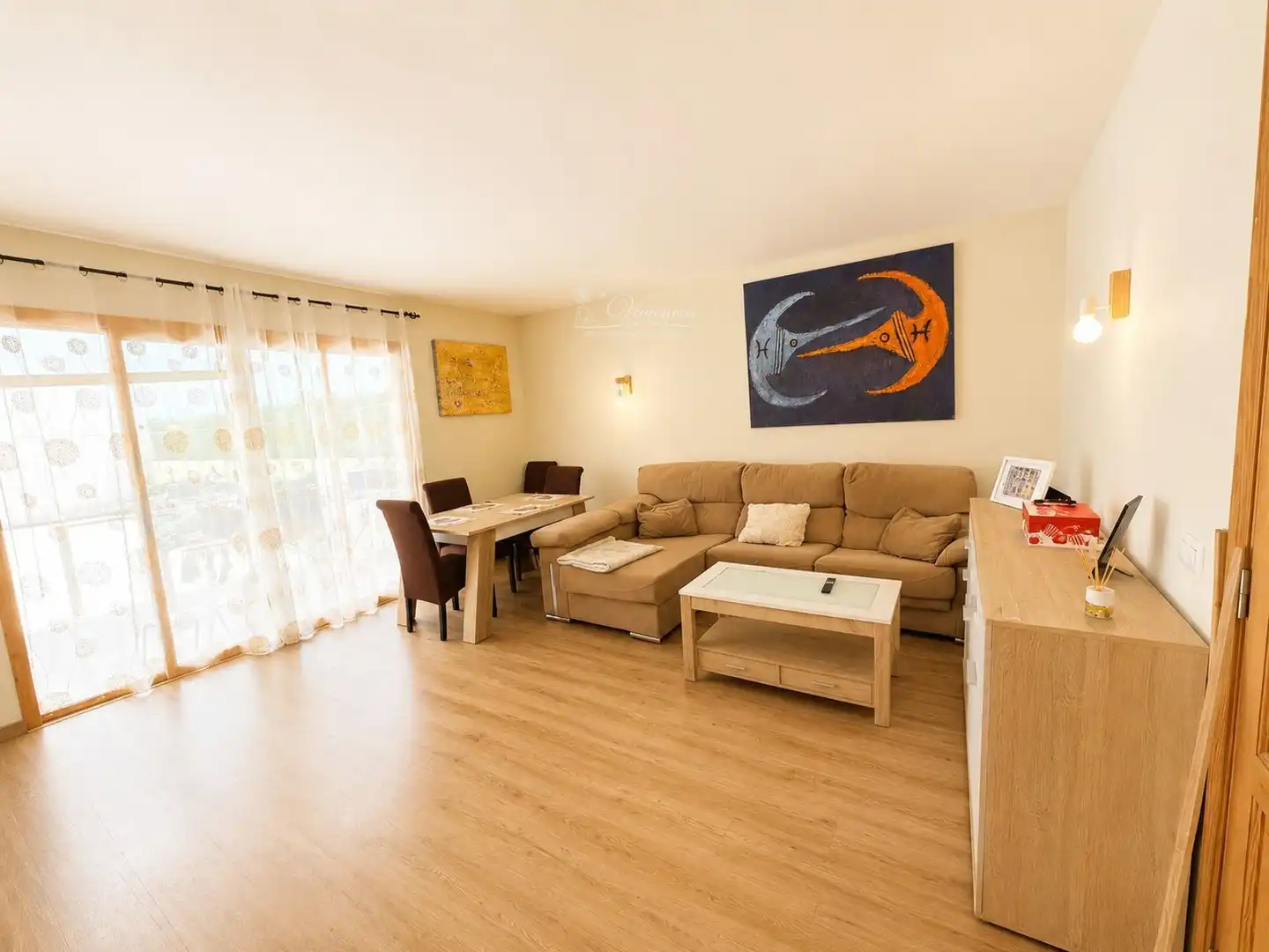 Sala d'estar de Casa adosada en venda en Sencelles amb Aire condicionat, Jardí privat i Terrassa