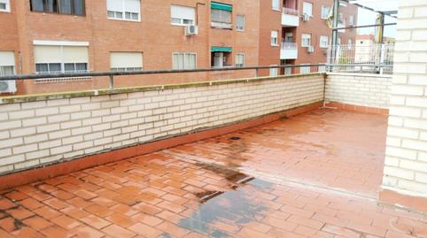 Foto 2 de Piso en venta en Calle Alconchel, Valdepasillas - La Paz - Huerta Rosales, Badajoz