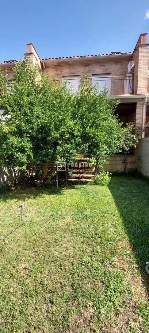 Houses for sale in Talavera de la Reina  with Air Conditioner, Heating and Private garden