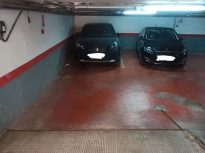 Parking de Garaje en venta en  Madrid Capital