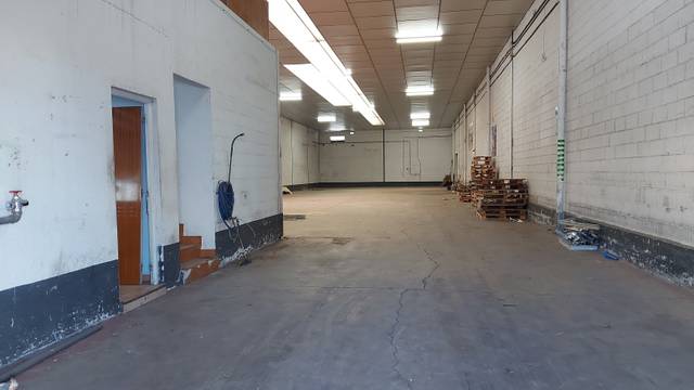 Nave industrial en Alquiler en Logroño - Candado en Polígono Cantabria