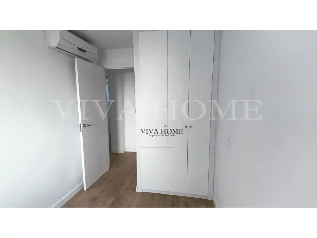 Bedroom of Flat for sale in Madrid