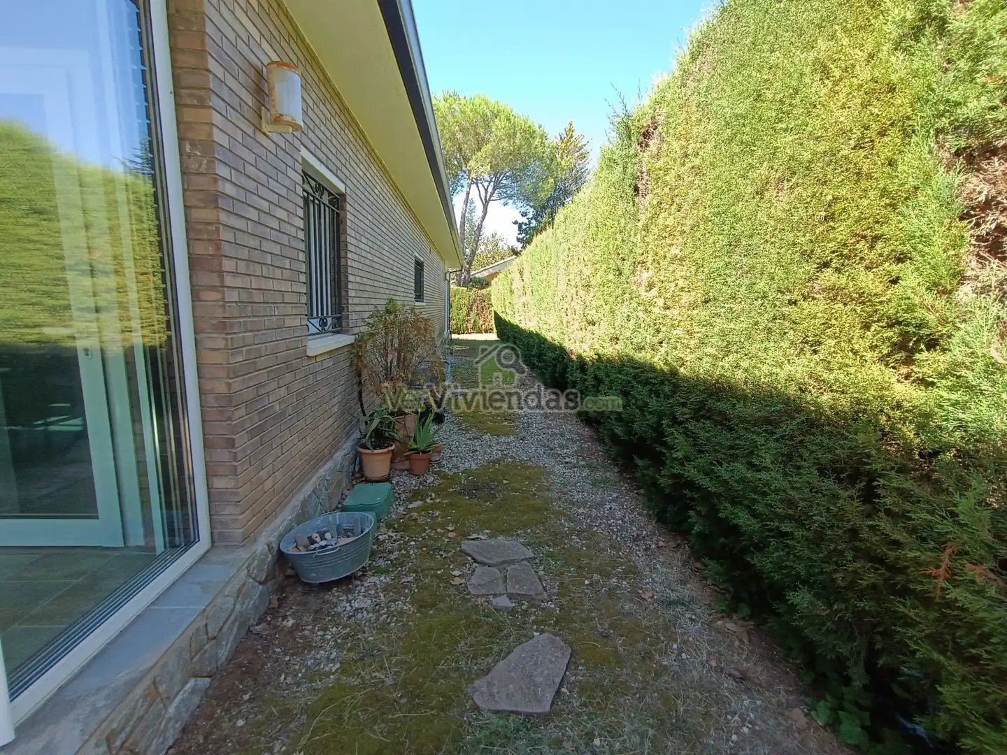 Houses for sale in Begues