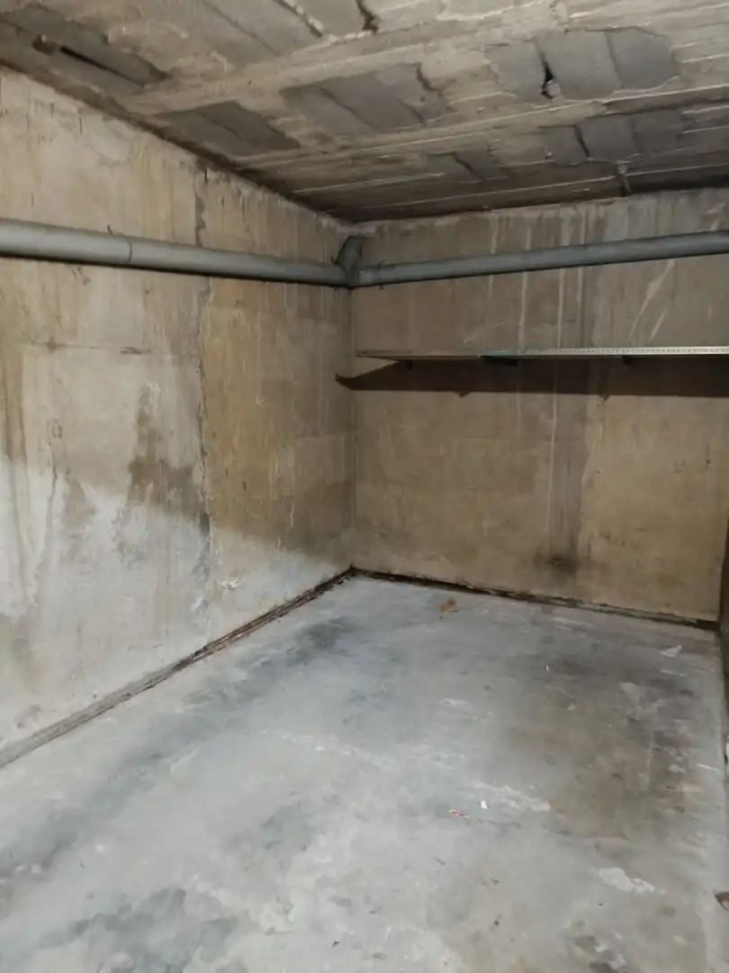 Einzelparkplatz zum Verkauf in Carrer Montserrat 1, imagen 3