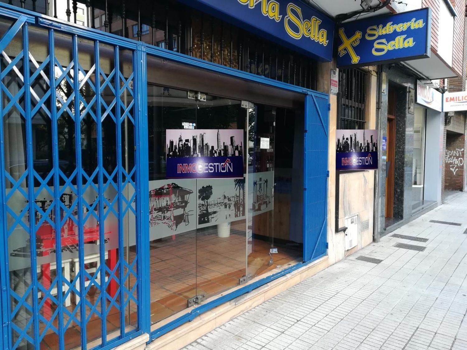 Premises for sale in Gijón 