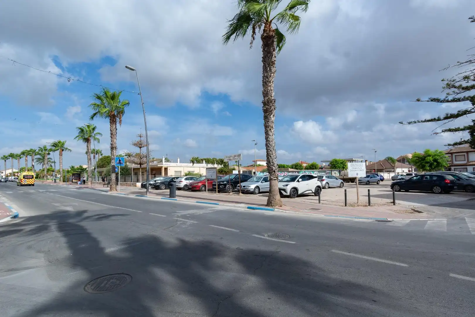 Vista exterior de Casa o chalet en venta en Los Alcázares