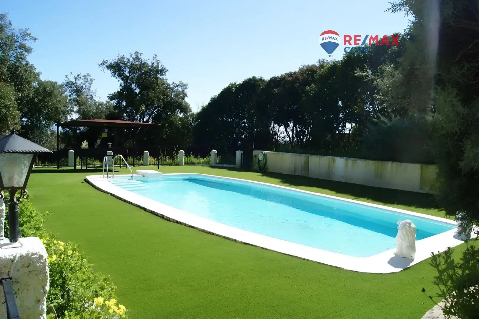 Piscina de Casa o chalet en venta en Sierra de Fuentes con Calefacción, Jardín privado y Terraza