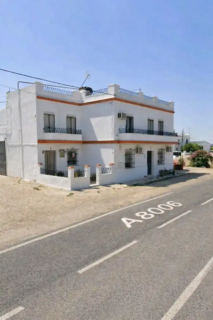 Vista exterior de Finca rústica en venda en Sevilla amb Aire condicionat, Balcó i Alarma