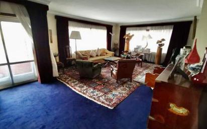 Living room of Flat for sale in Bilbao   with Heating, Parquet flooring and Terrace