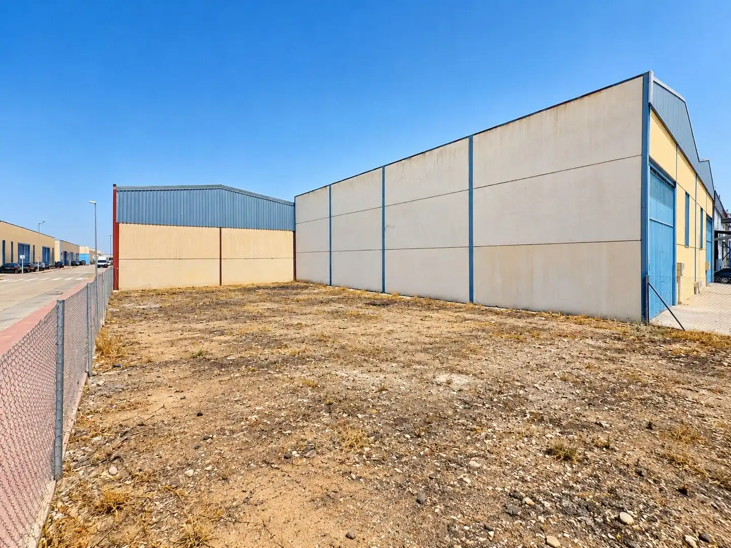 Terreny residencial en venda a Calle MULHACEN