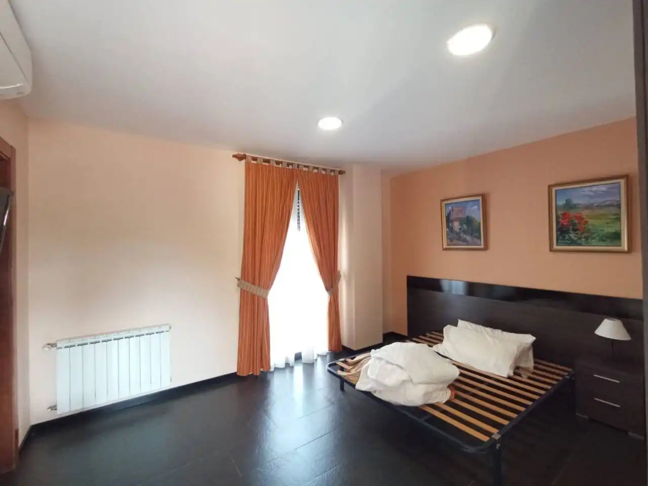 Habitación de Edificio en venta en Serradilla del Llano