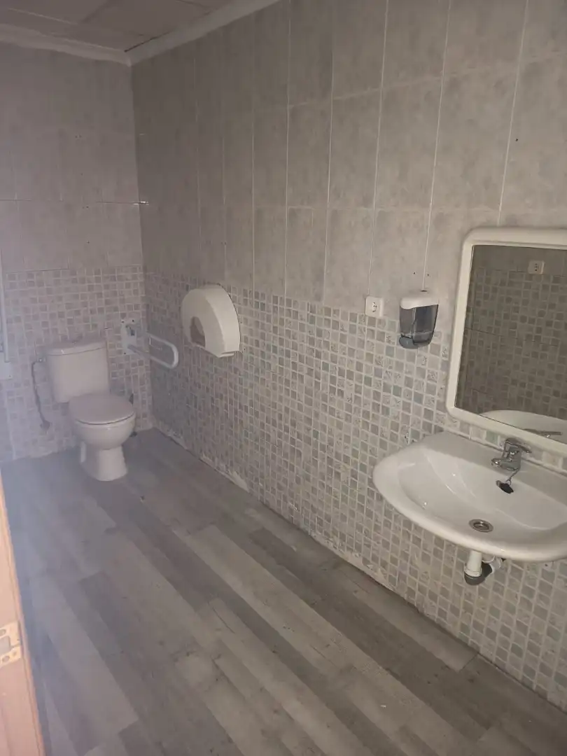 Local comercial en venta en Avenida Guardia Civil Nº18, imagen 6