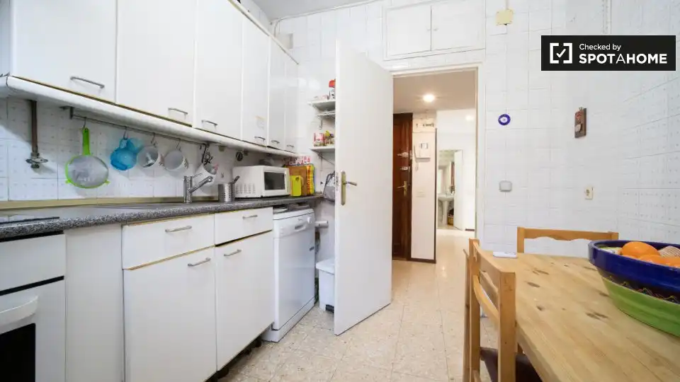 Room in Valdezarza