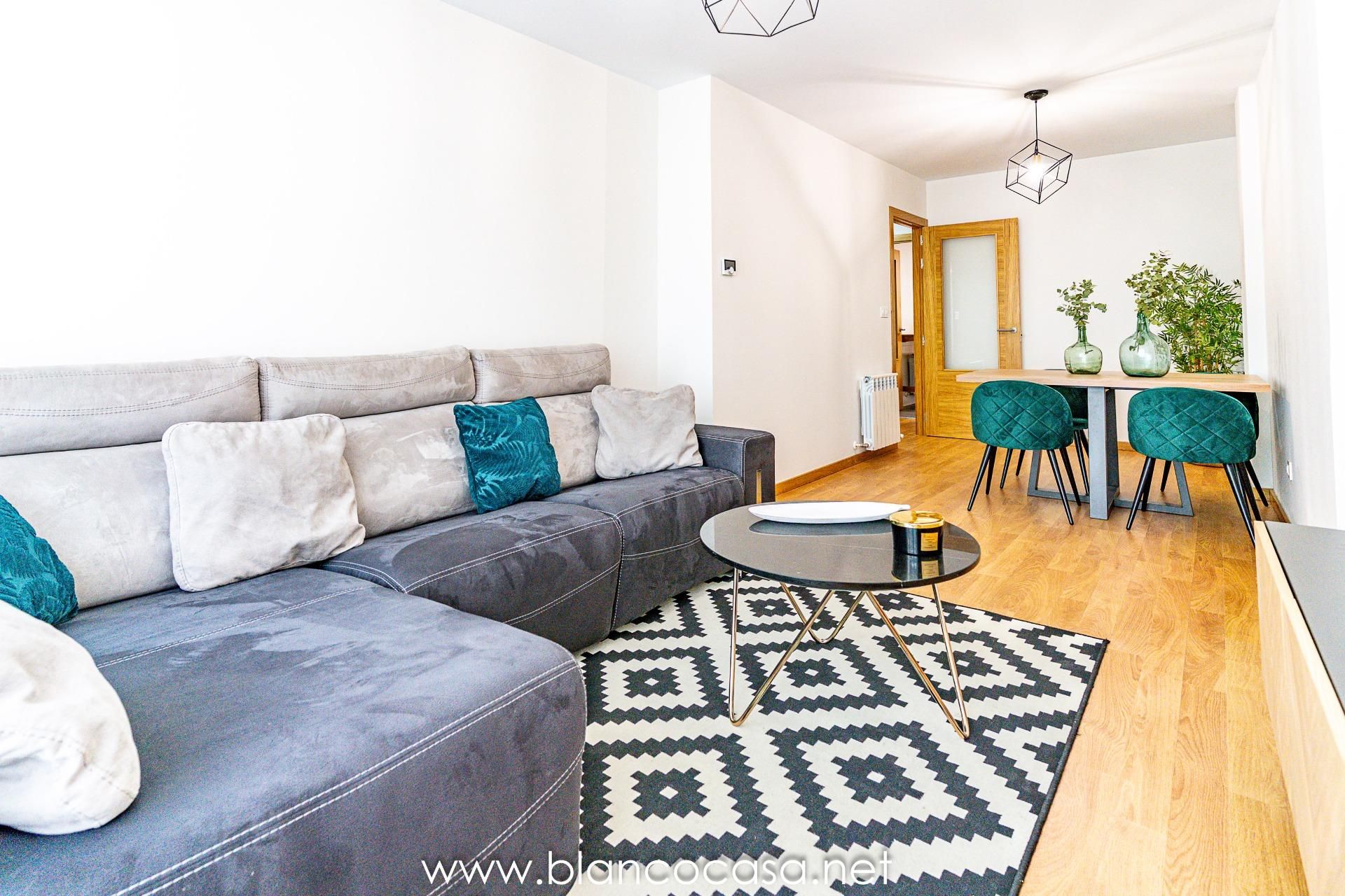 Sala de estar de Piso de alquiler en Carballo