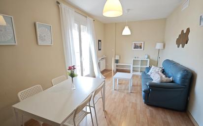Duplex for sale in Plaza Colón, Centro ciudad, Linares