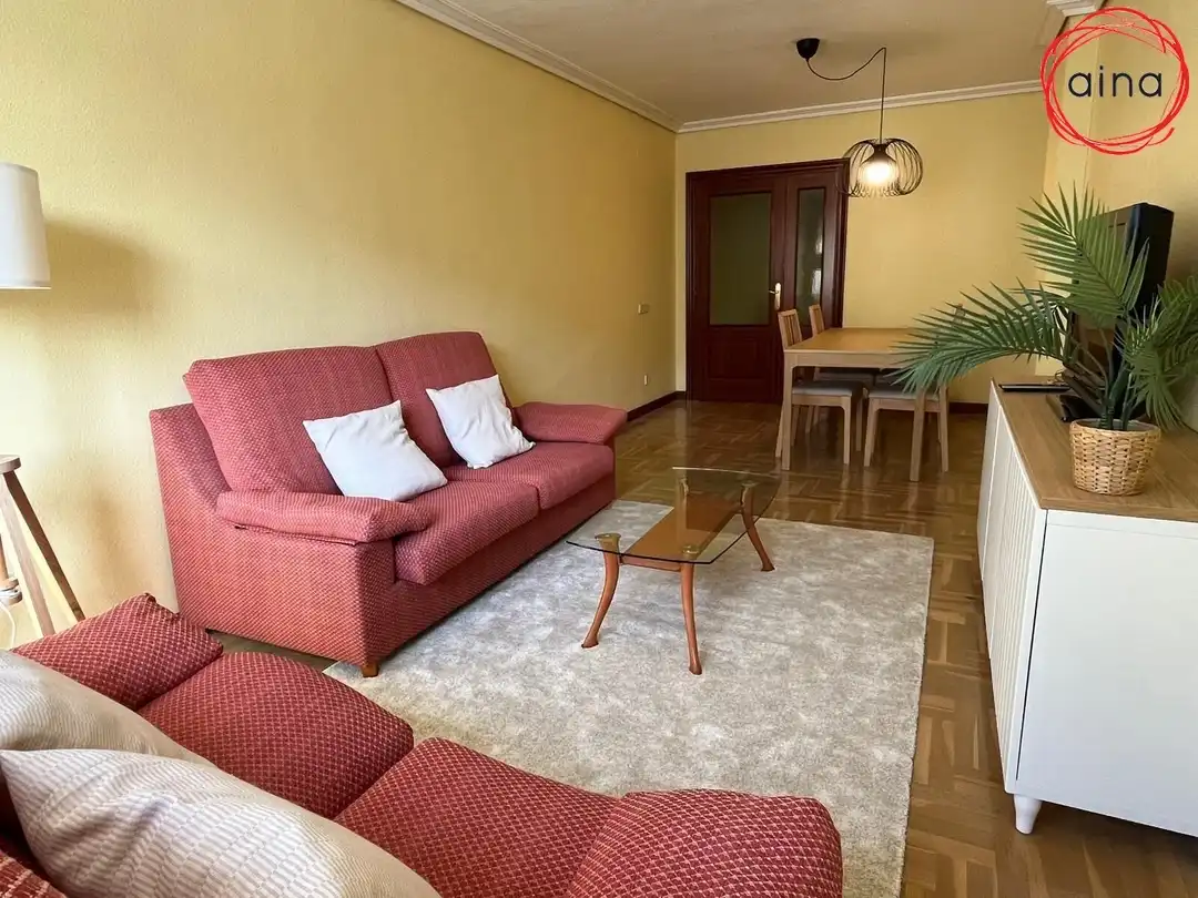 Flat for rent in Calle BENJAMIN DE TUDELA, Mendebaldea - Ermitagaña