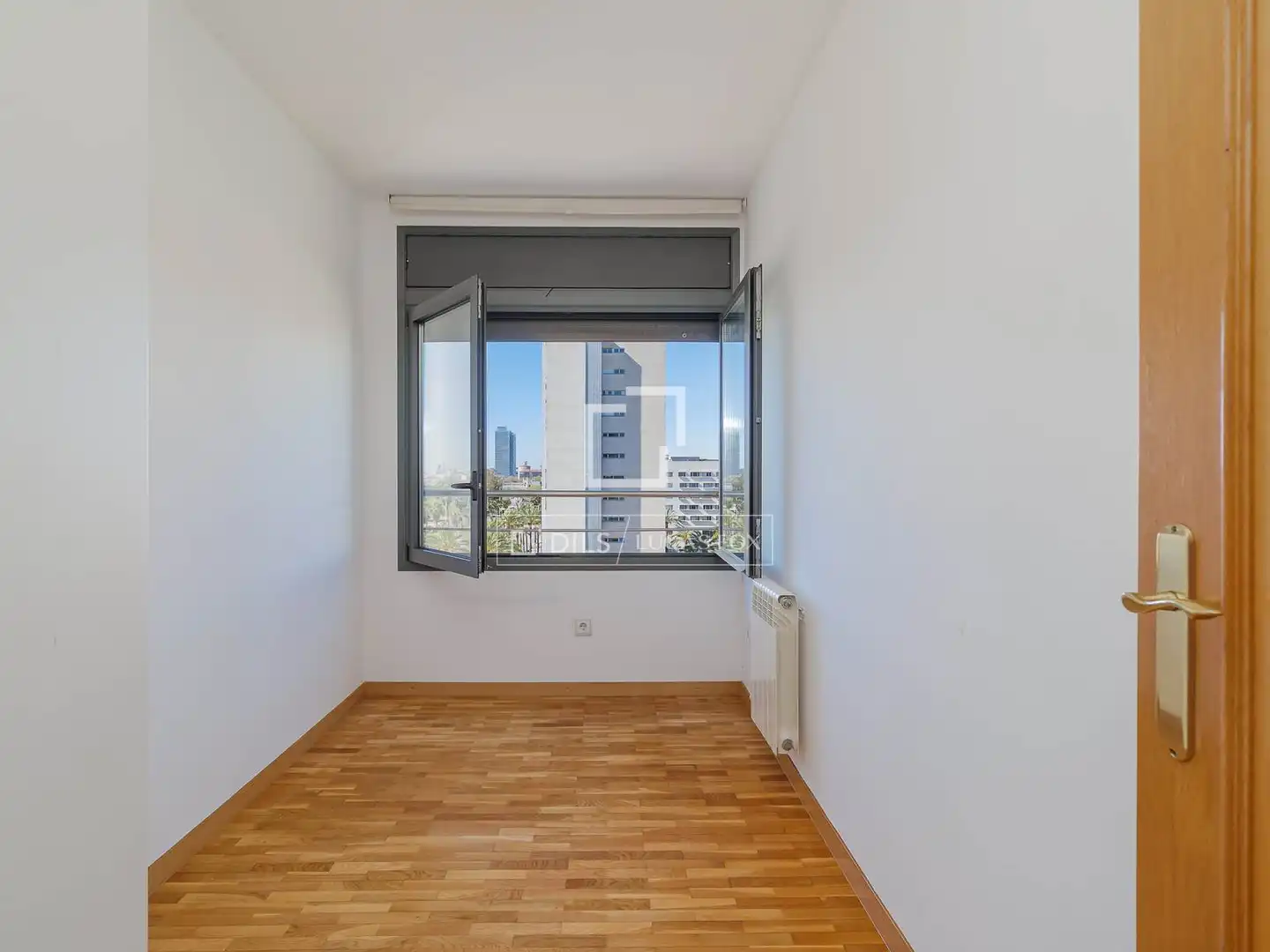Habitación de Piso de alquiler en Barcelona con Aire acondicionado, Calefacción y Amueblado