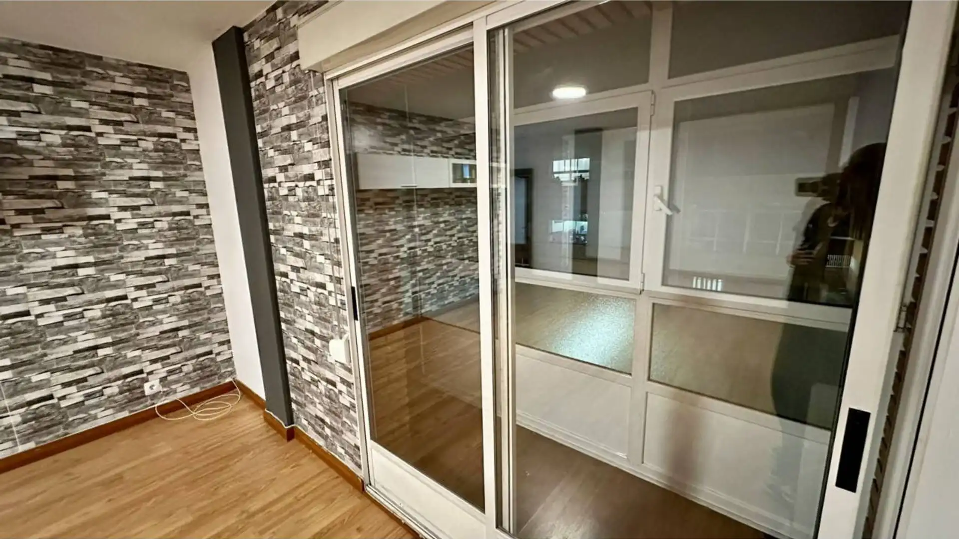 Piso en venta en Oviedo  con Calefacción, Terraza y Trastero