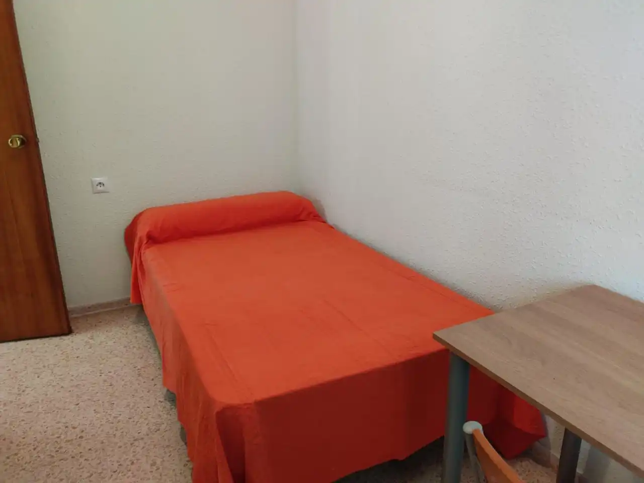 Flat for rent in De José María Haro, La Carrasca