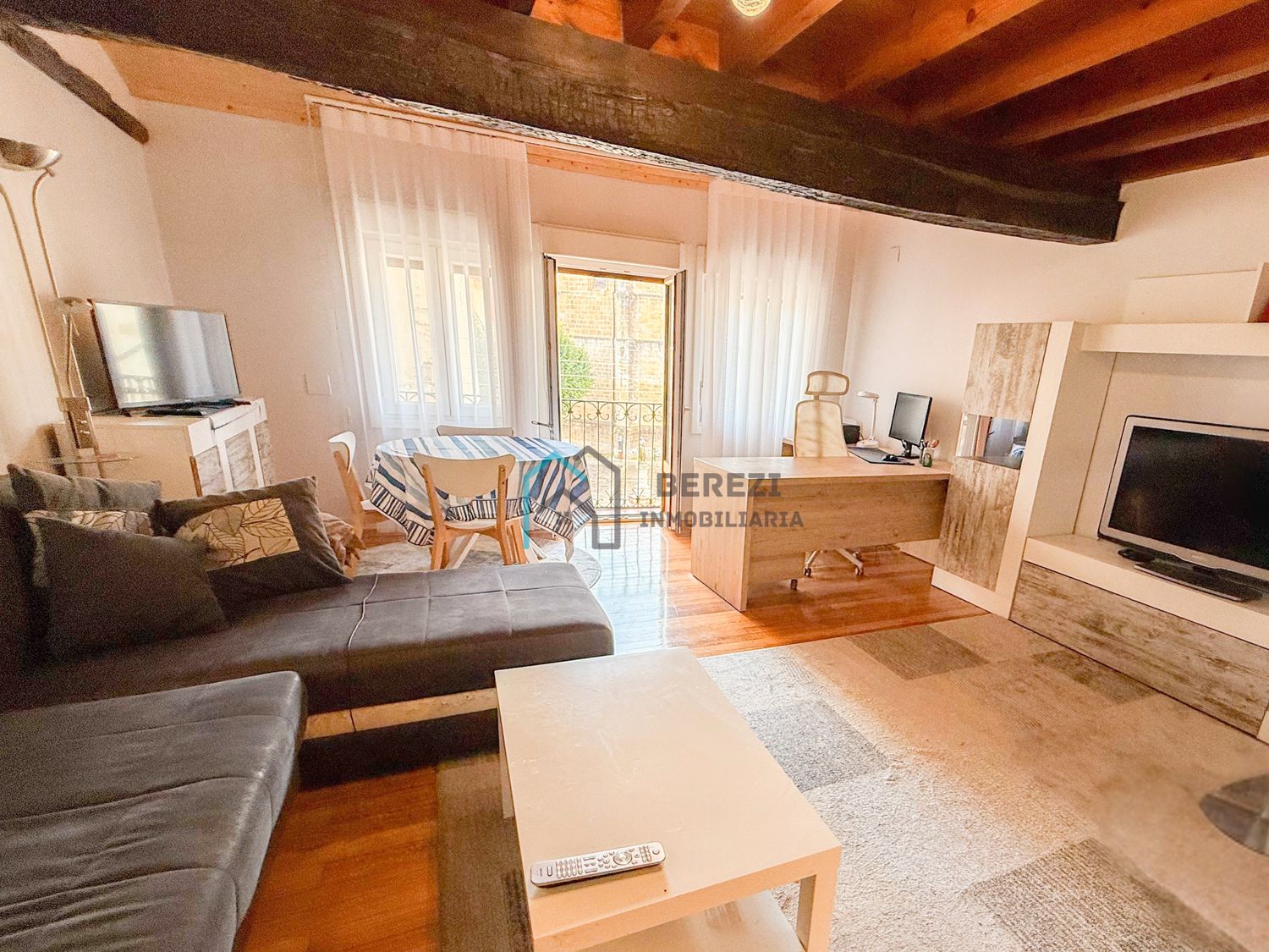 Living room of Duplex for sale in Bermeo  with Furnished and Balcony