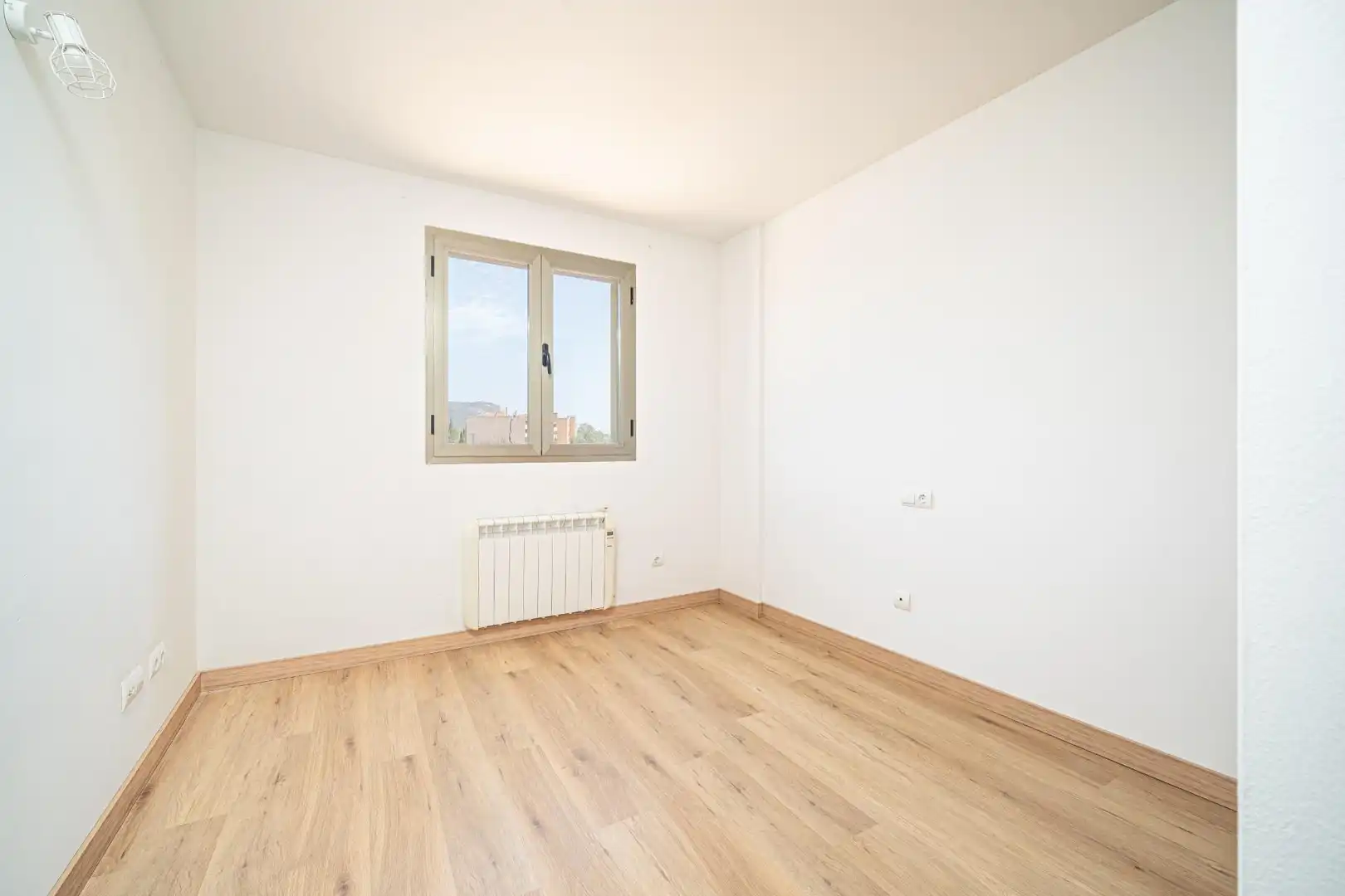 Bedroom of Flat for sale in Llucmajor  with Air Conditioner and Storage room