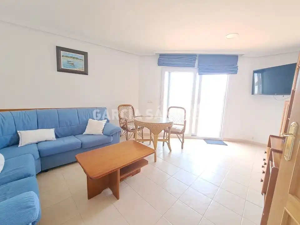 Living room of Flat for sale in Boiro  with Terrace and Furnished