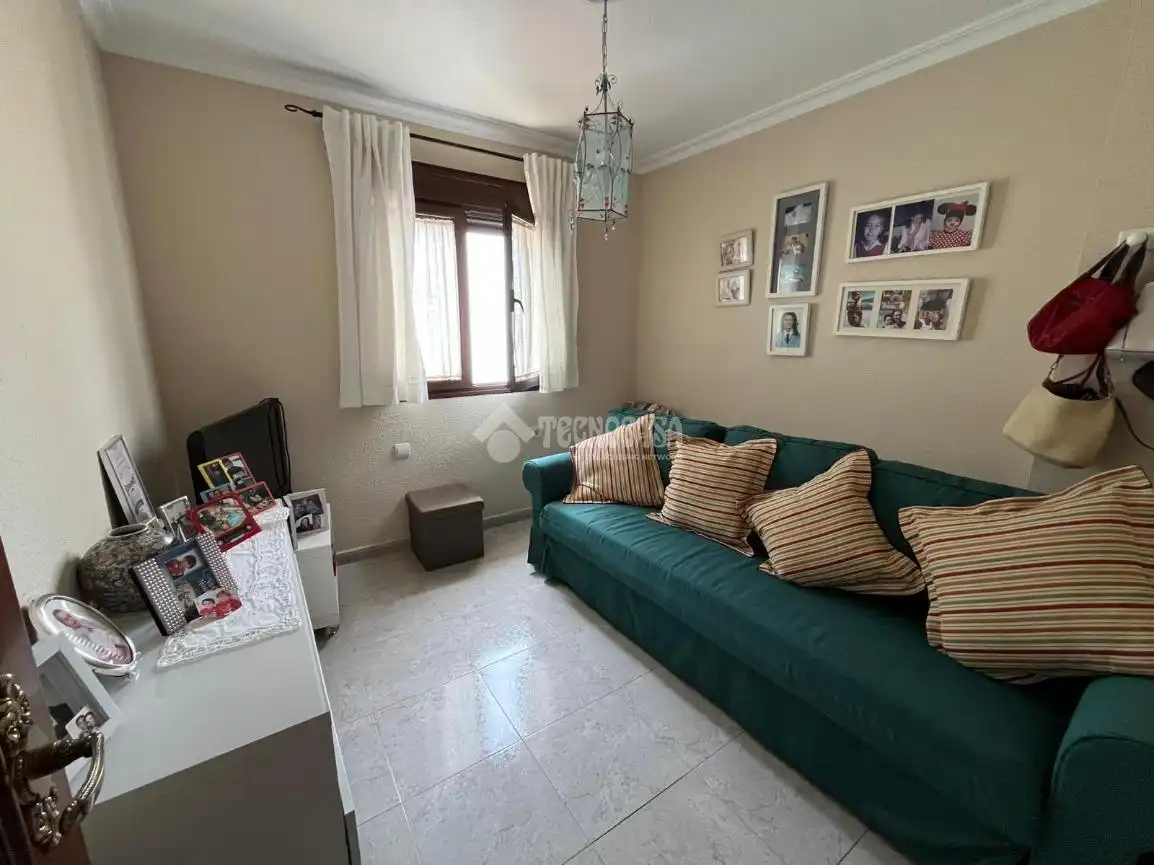 Bedroom of Detached homes for sale in Alcalá de Guadaira  with Air Conditioner, Heating and Balcony