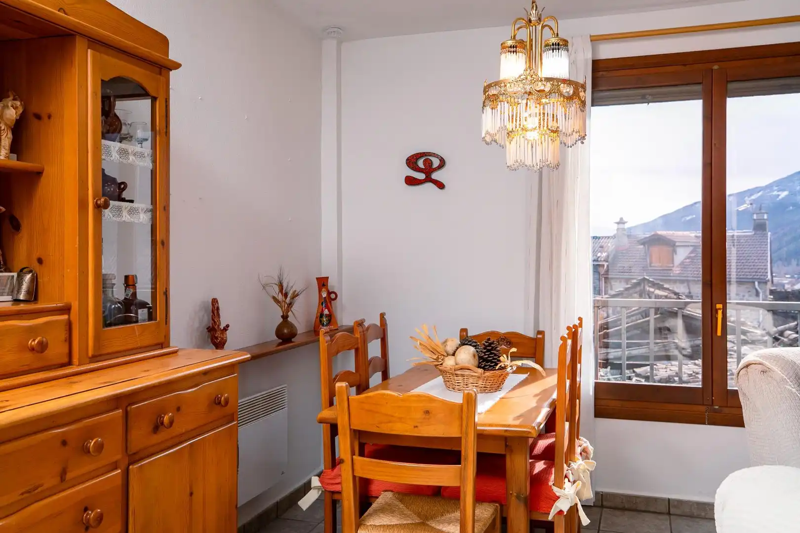 Comedor de Dúplex en venta en Biescas con Calefacción, Trastero y Amueblado