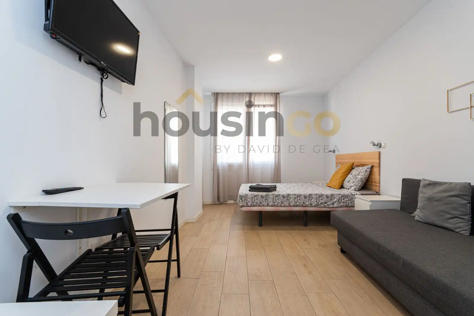 Schlafzimmer von Wohnung zur Miete in Madrid mit Klimaanlage, Heizung und Parkett