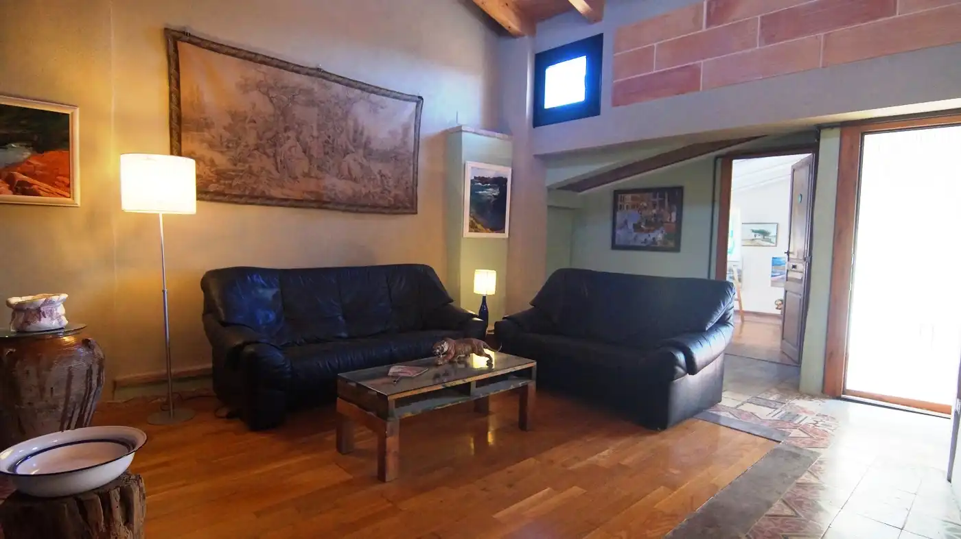 Sala d'estar de Casa adosada en venda en Garcia amb Aire condicionat, Calefacció i Terrassa
