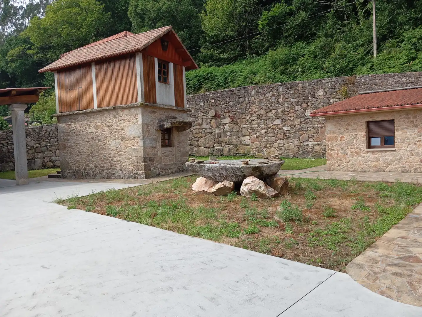 Terraza de Casa o chalet en venta en A Laracha   con Amueblado