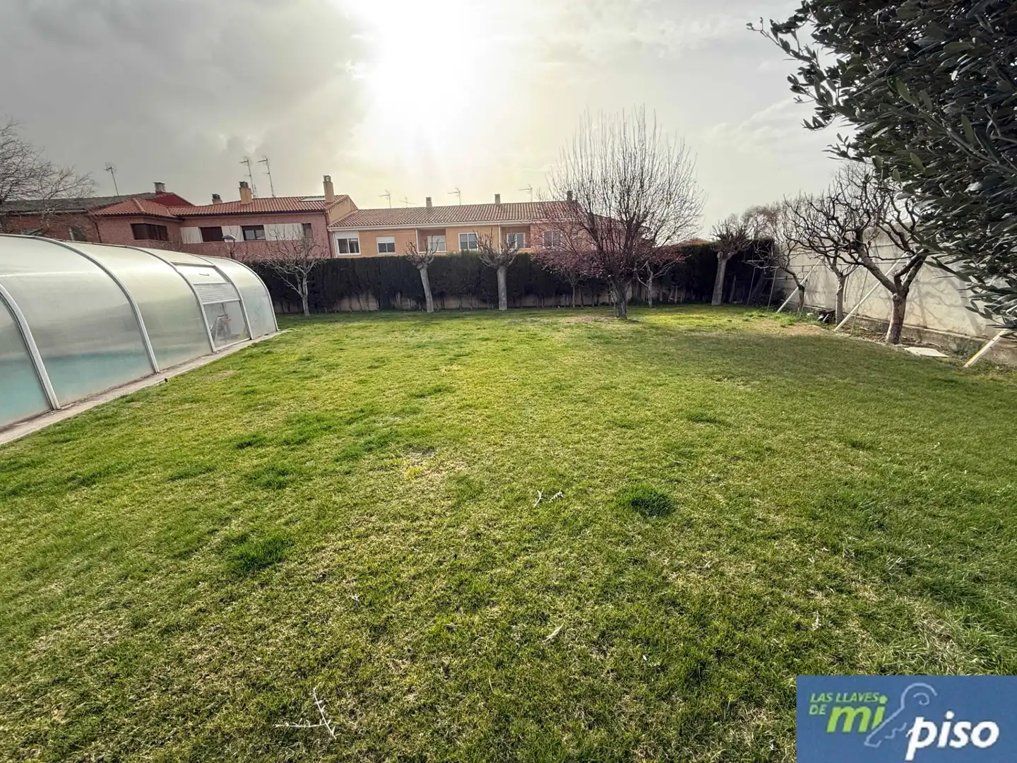 Casa o xalet en venda en Santovenia de Pisuerga amb Calefacció, Jardí privat i Parquet