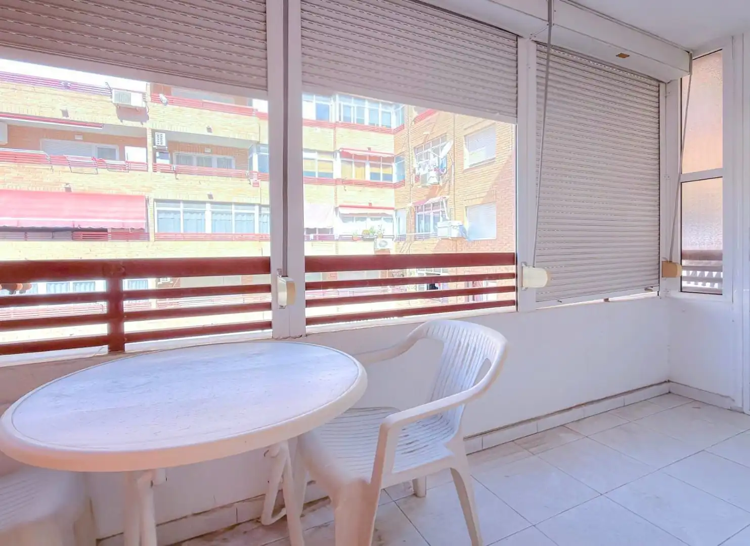 Terrasse von Wohnungen zum Verkauf in Torrevieja mit Terrasse, Möbliert und Gemeinschaftspool