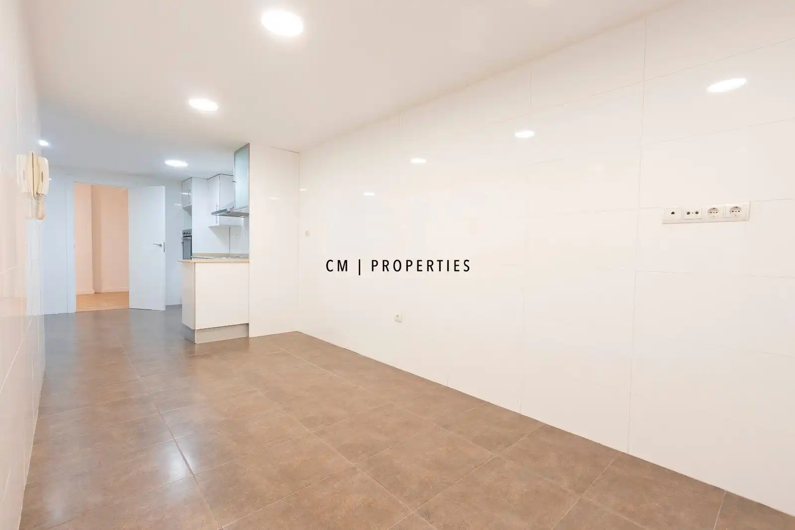 Kitchen of Flat for sale in Valencia  with Air Conditioner, Heating and Parquet flooring