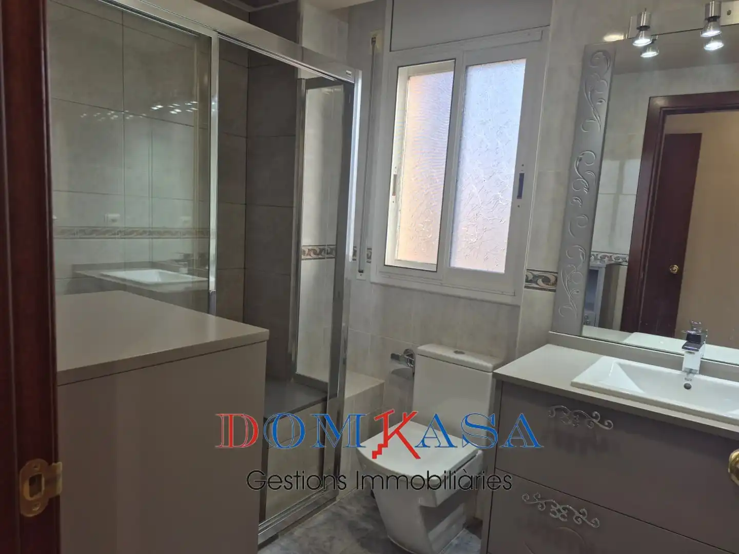 Baño de Piso en venta en Tortosa