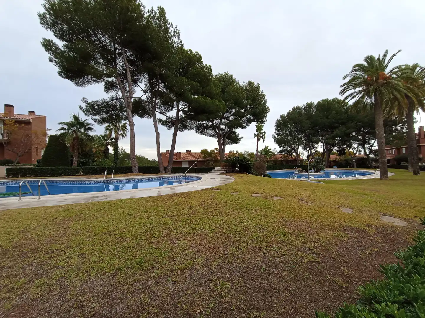 Swimming pool of Detached homes for sale in Tarragona  with Air Conditioner, Heating and Private garden