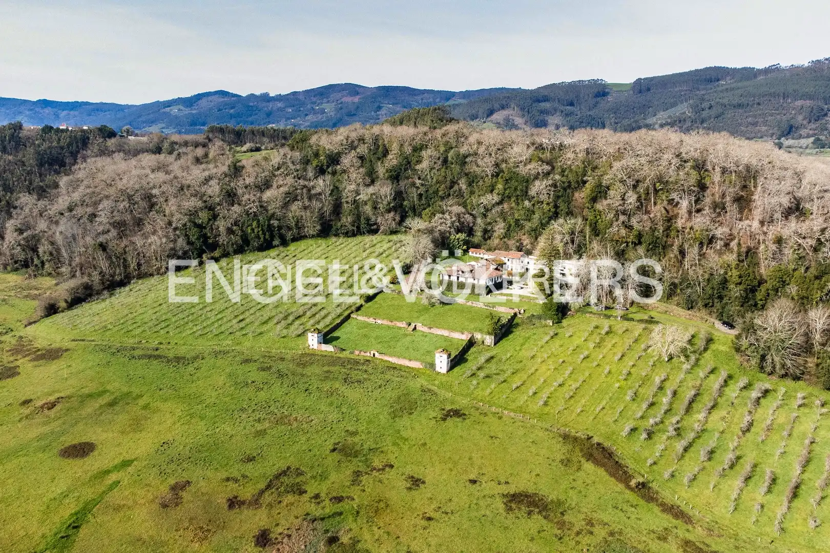 Houses for sale in Villaviciosa  with Heating, Private garden and Parquet flooring