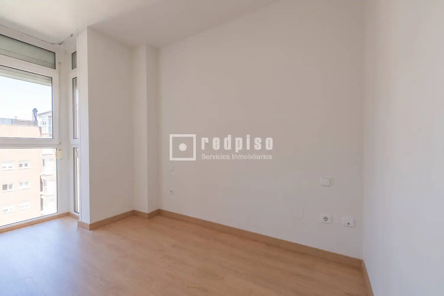 Bedroom of Flat for sale in Madrid  with Air Conditioner, Heating and Private garden