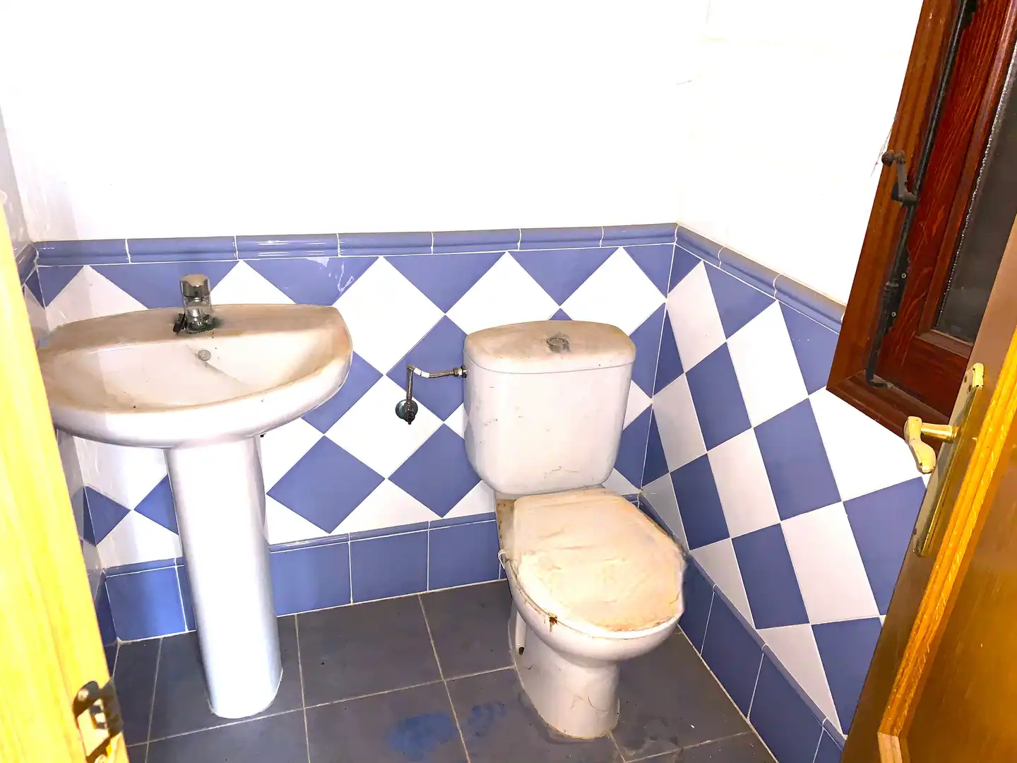 Bany de Casa o xalet en venda en Villamayor de Calatrava amb Jardí privat, Terrassa i Traster