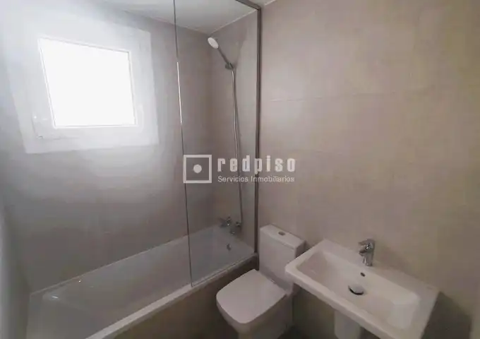 Bedroom of Flat for rent in Guadalajara  with Air Conditioner, Heating and Parquet flooring