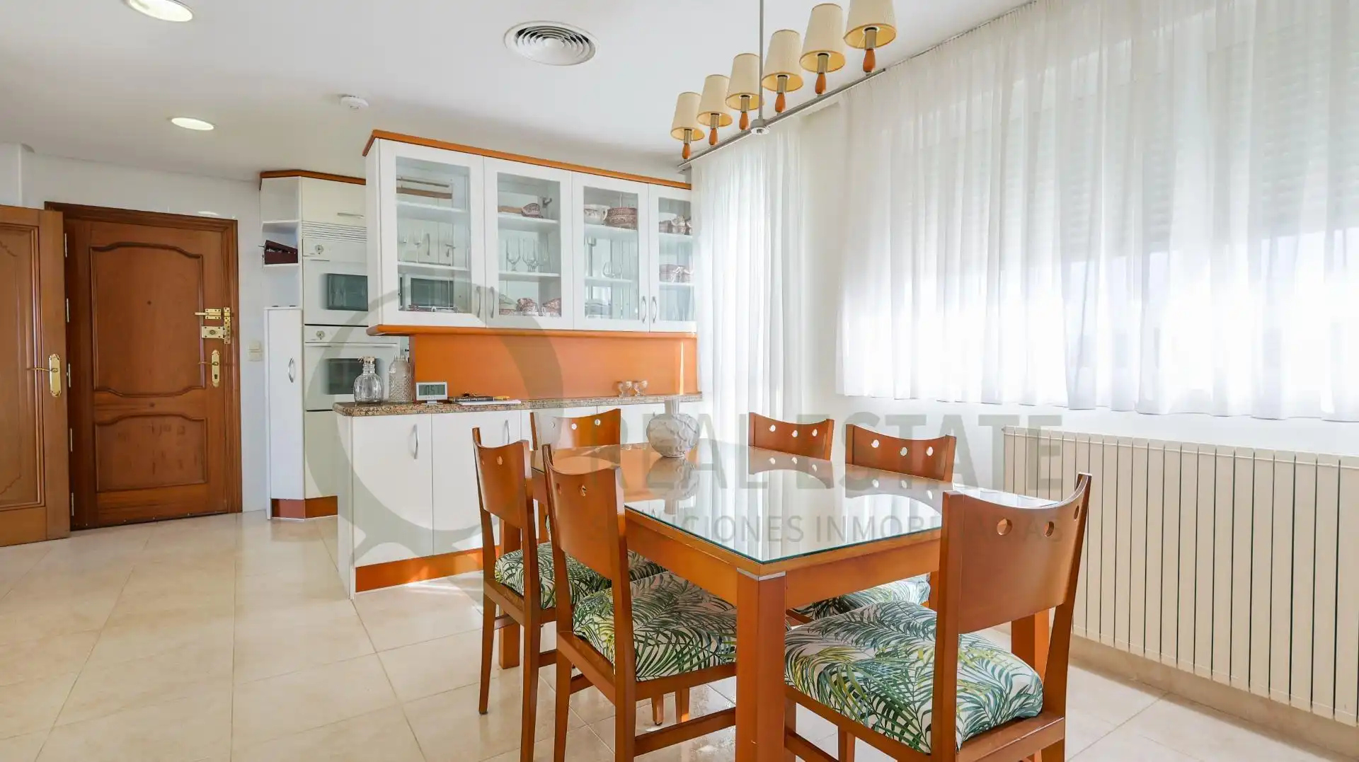 Esszimmer von Dachboden zur Miete in Alicante / Alacant mit Klimaanlage, Privatgarten und Terrasse