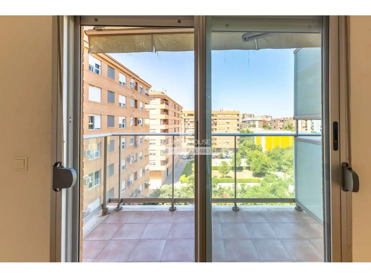Terrasse von Wohnung zum Verkauf in Valencia mit Klimaanlage, Heizung und Parkett