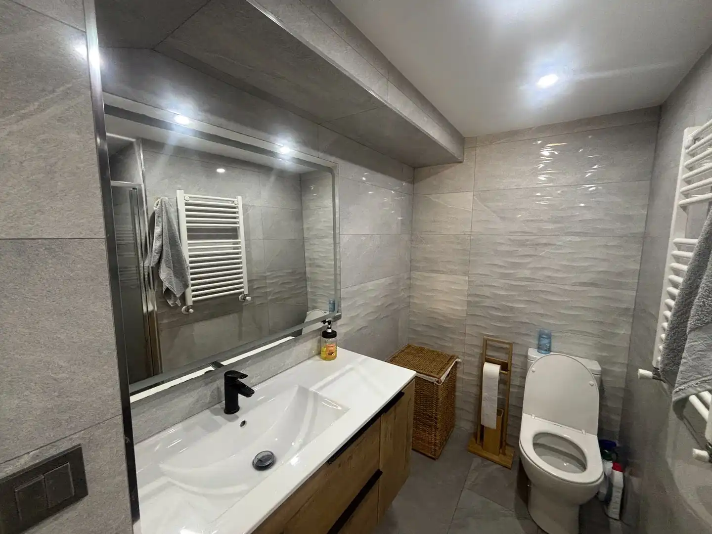 Bathroom of Flat for sale in Eibar  with Heating and Furnished